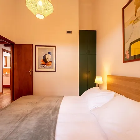 Rossa By Wonderful Italy *