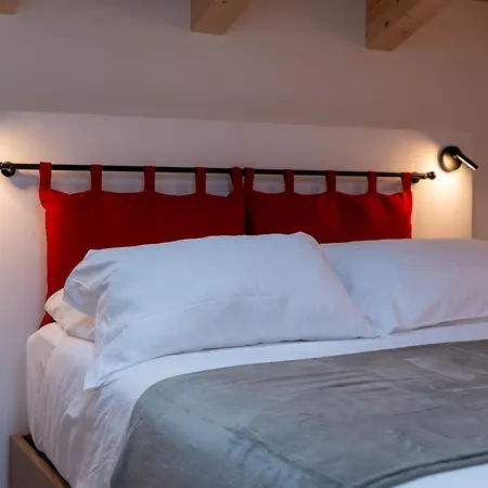 Rossa By Wonderful Italy